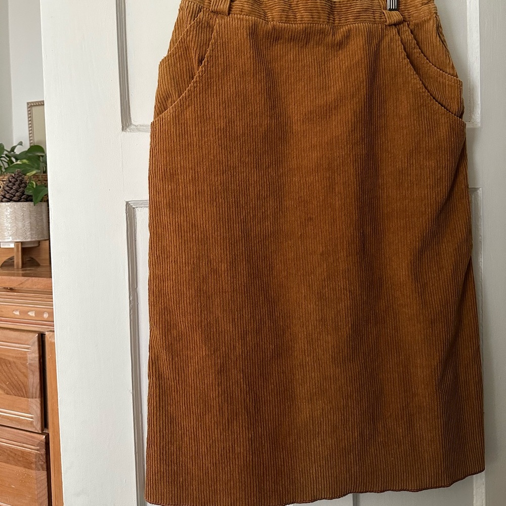 Pick-a-berry New Zealand vintage cord skirt